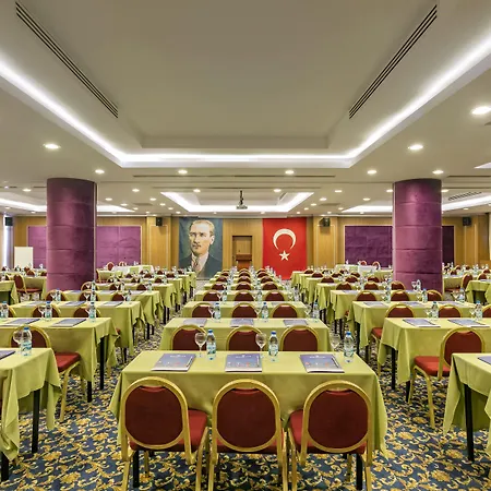 Hotel Oezkaymak Select