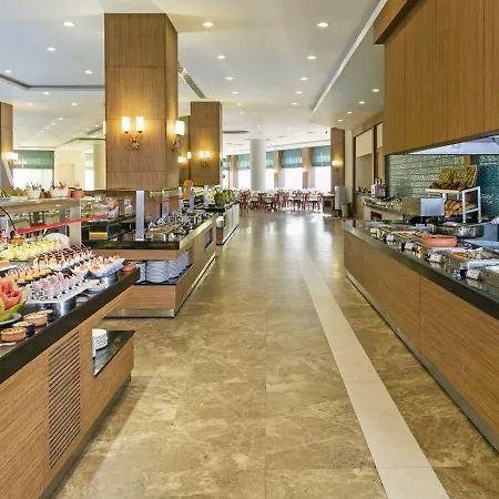 Oezkaymak Select Hotel